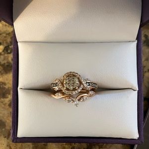 Daniels Jewelers Chocolate Diamond Ring Size 7 and Kay Jewelers Wedding Band 7
